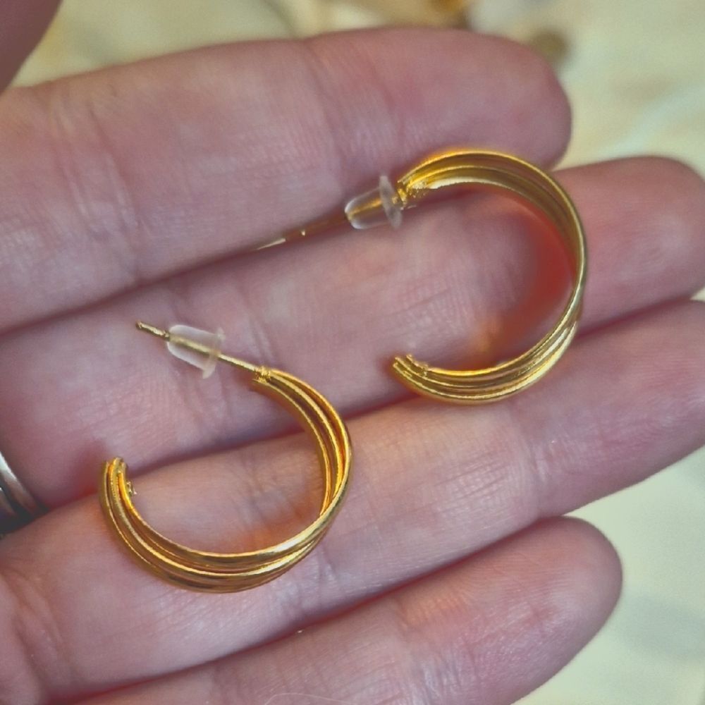 Delicate Tri- Hoop 1"  Gold Alloy Hoop Earrings